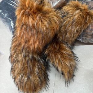 Faux Fur Mittens in Brown and Black